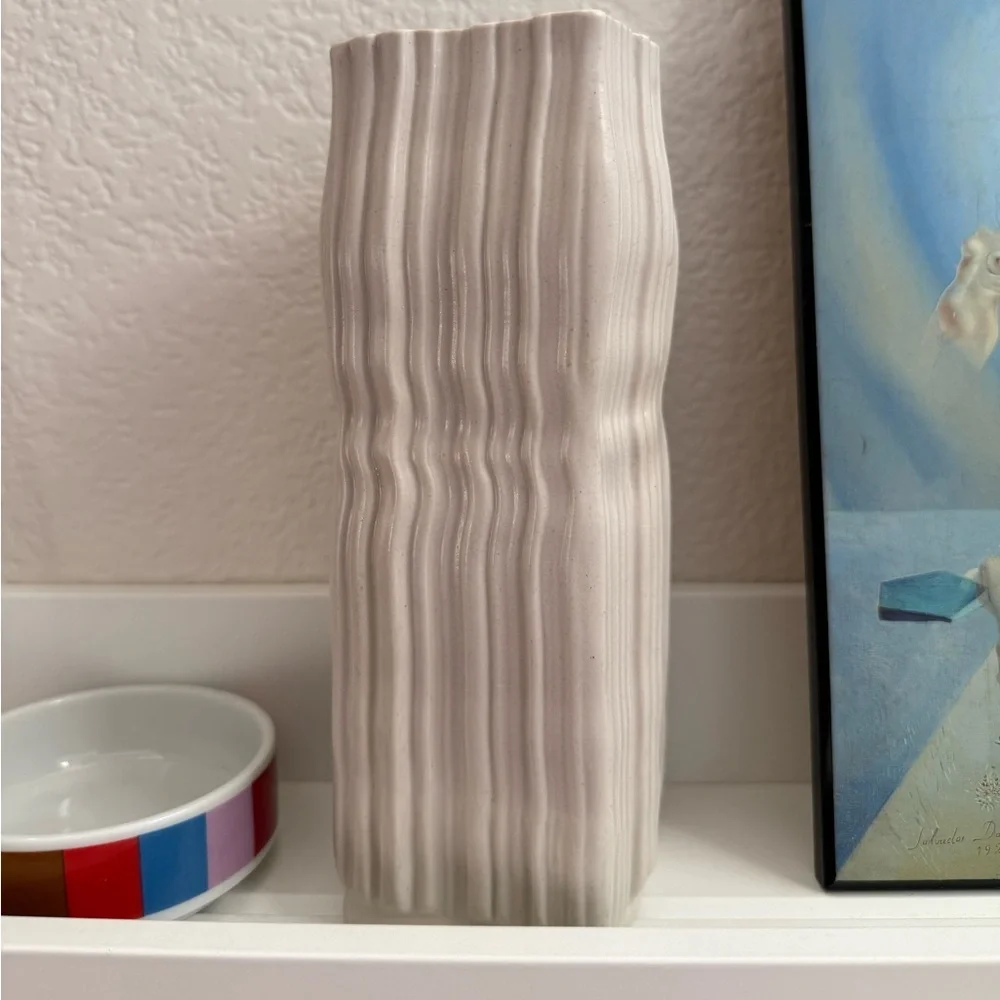 Pier 1 Cream Ribbed Ceramic Vase
